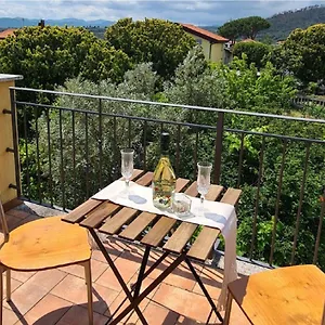 https://la-terrazza-sui-limoni.hotelitalianriviera.com