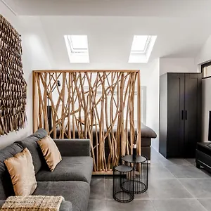 https://studio-nawijn.zandvoort-hotels.com
